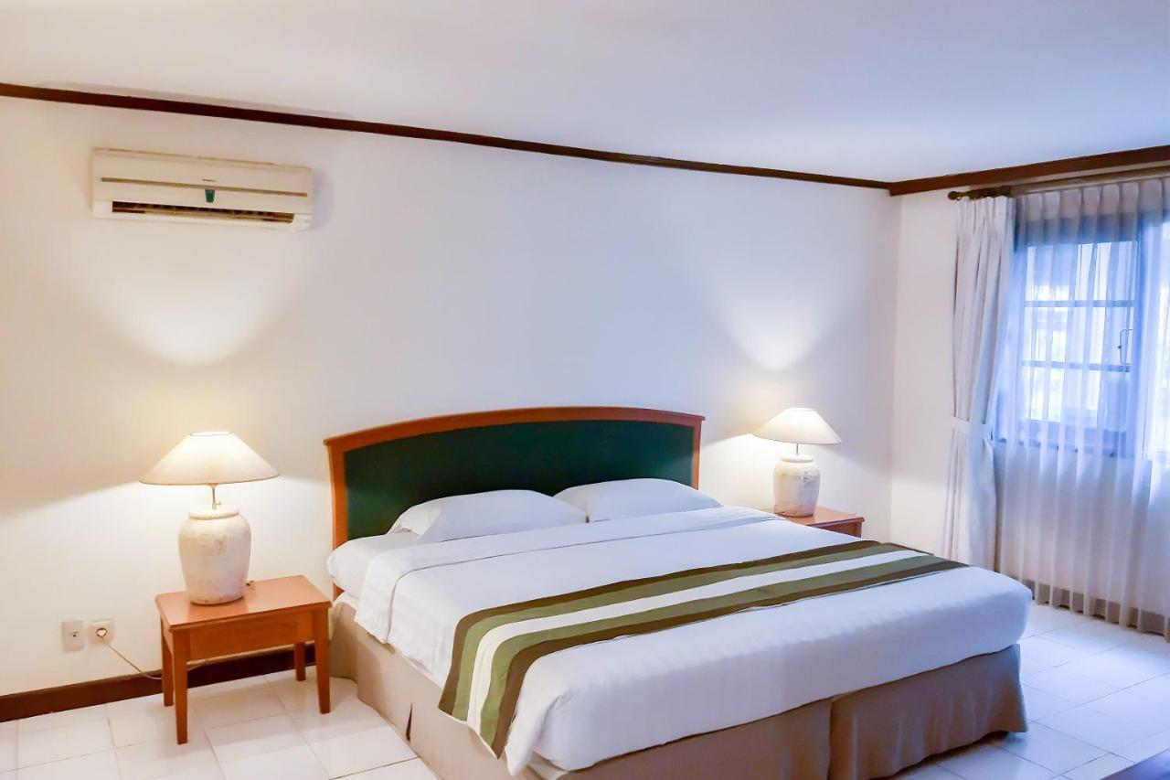 Whiz Prime Hotel Darmo Harapan Surabaya Rom bilde