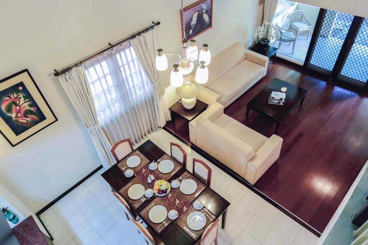 Whiz Prime Hotel Darmo Harapan Surabaya Eksteriør bilde